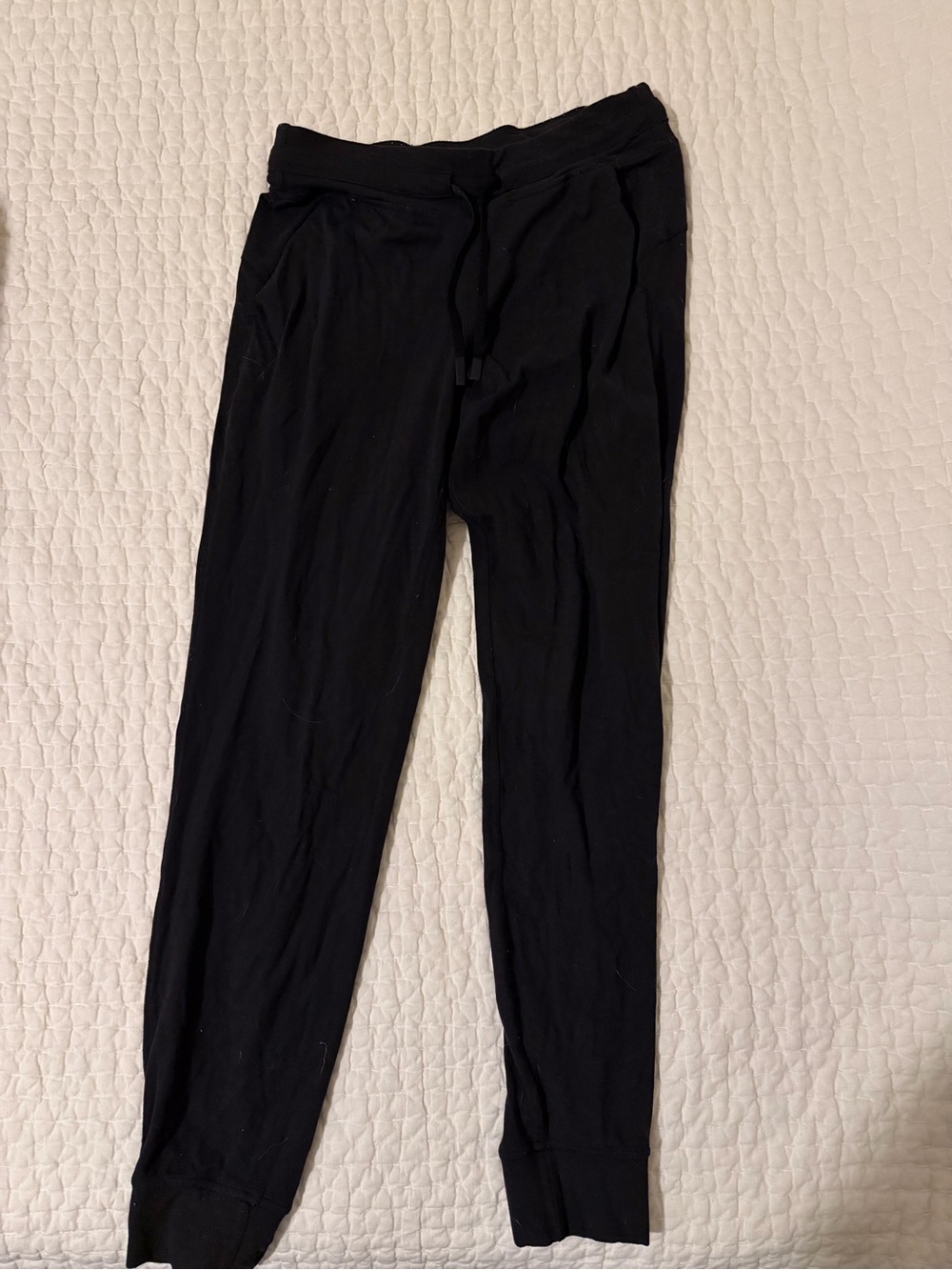 Lululemon black joggers